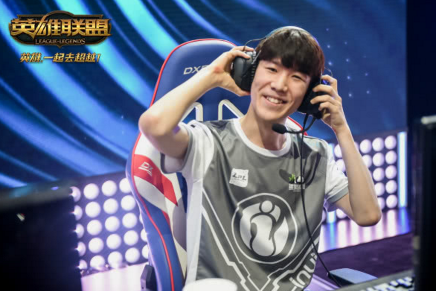 湖人引发争议!,TheShy官方宣布持续失利新规赢得满堂喝彩 湖人引发争议!,TheShy官方宣布持续失利新规赢得满堂喝彩